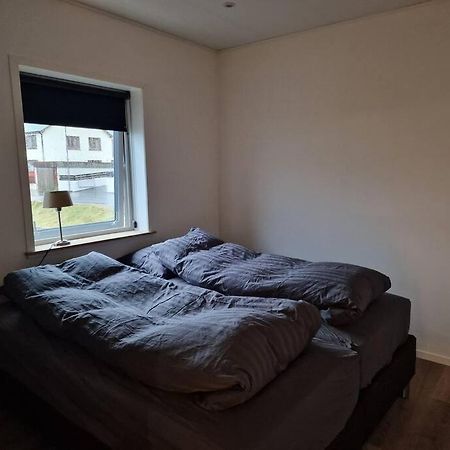 New Flat With Hot Tub - No3 Apartment Oyndarfjordur Exterior photo