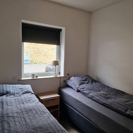 New Flat With Hot Tub - No3 Apartment Oyndarfjordur Exterior photo